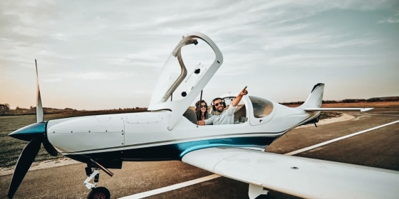 Політ на літаку WT-10